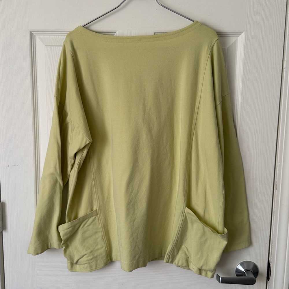 EILEEN FISHER Women's Lime Green Long Sleeve Top. - Picture 5 of 5